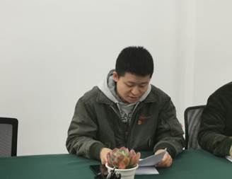 杨钰平